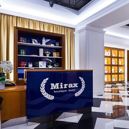 Mirax Sapphire Boutique Hotel Carcóvia Exterior foto