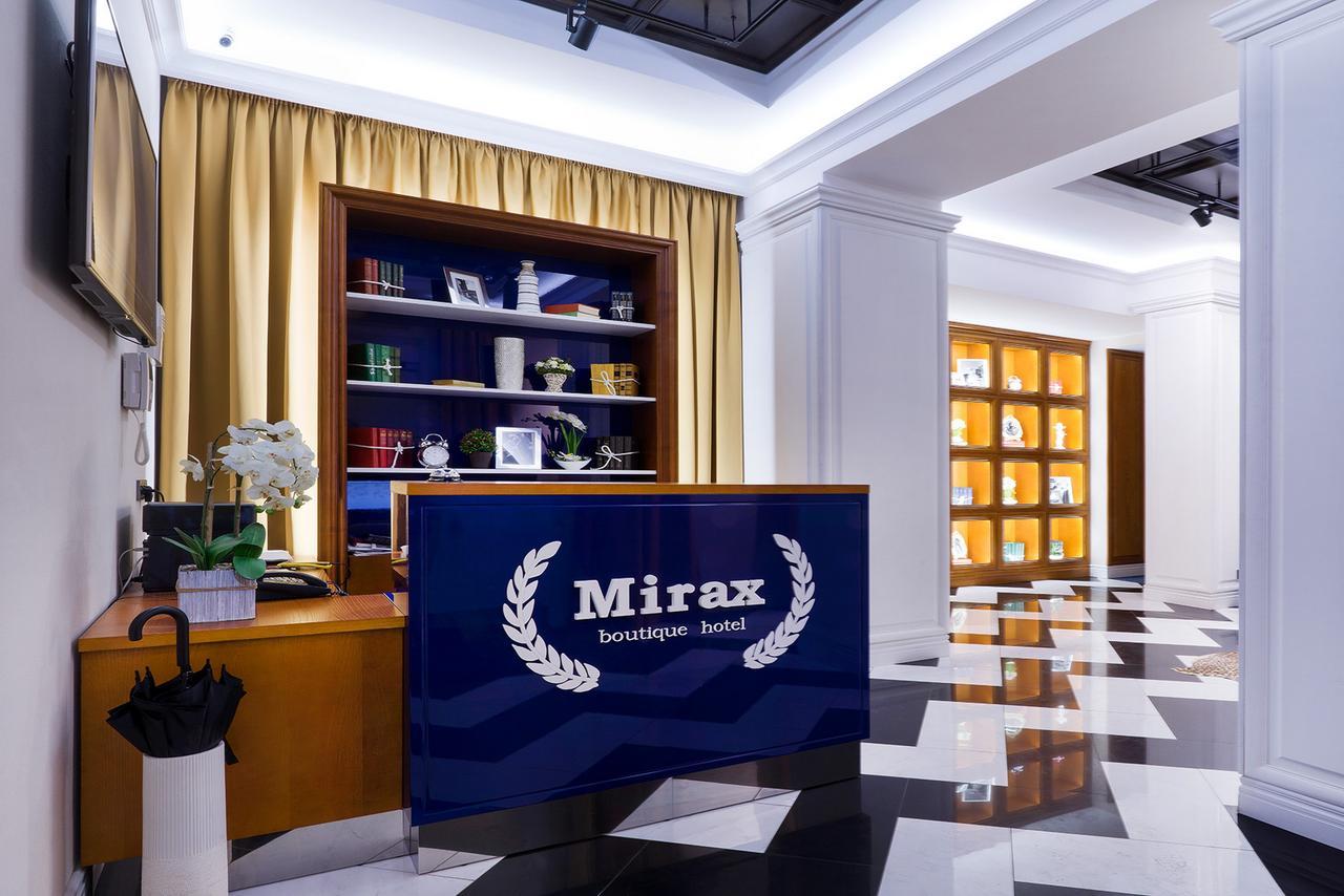 Mirax Sapphire Boutique Hotel Carcóvia Exterior foto