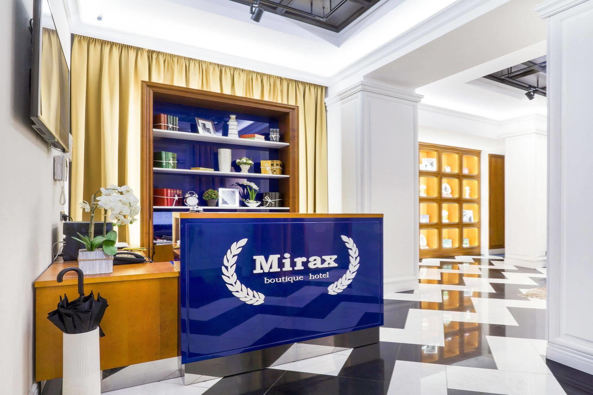 Mirax Sapphire Boutique Hotel Carcóvia Exterior foto